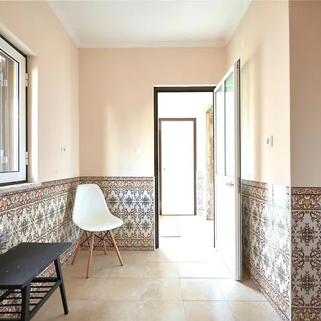 Idyllic With Amazing Courtyard, By Timecooler Appartamento *