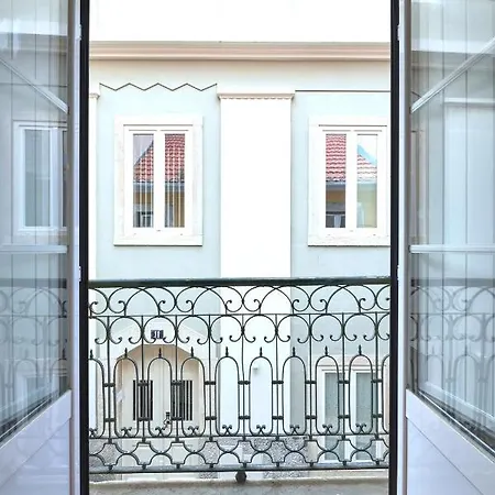 Idyllic With Amazing Courtyard, By Timecooler Apartment