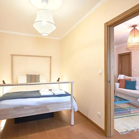 Idyllic With Amazing Courtyard, By Timecooler Apartment *