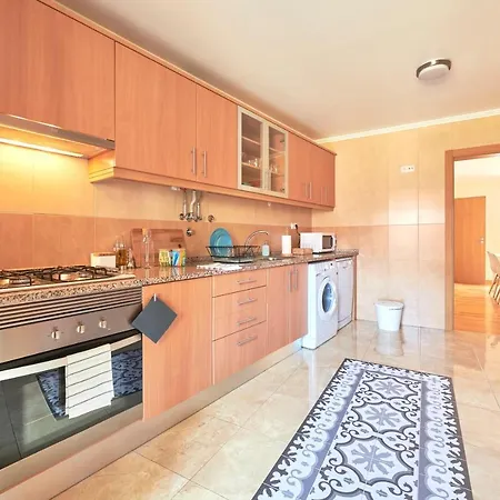Idyllic With Amazing Courtyard, By Timecooler Apartment