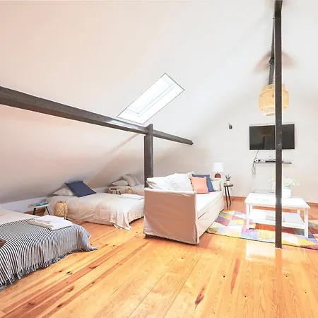 Idyllic With Amazing Courtyard, By Timecooler Appartement